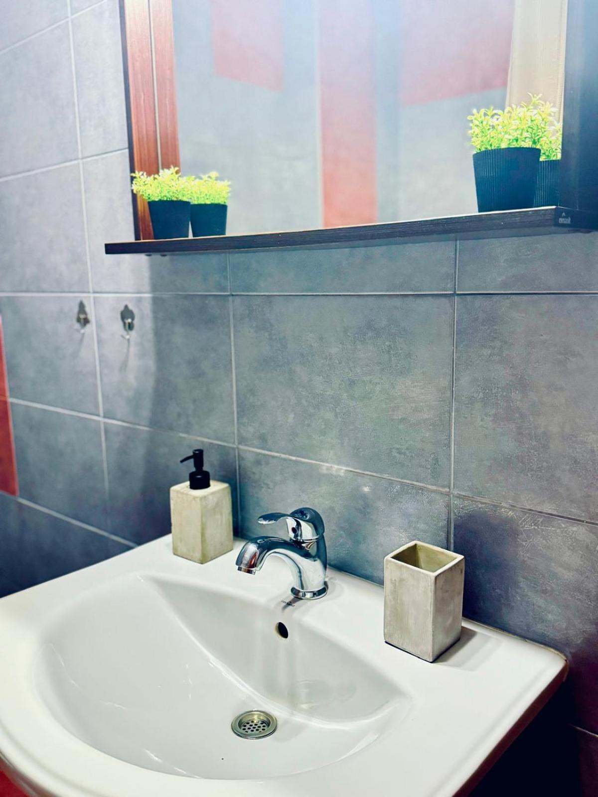 2 Rooms Urban Retreat Unirii Near City Center Bucureşti Exterior foto